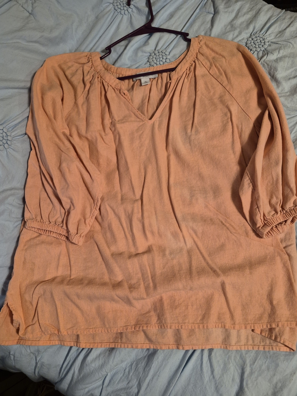 Nine West Peach V‑Neck Gathered 3/4 Sleeve Blouse